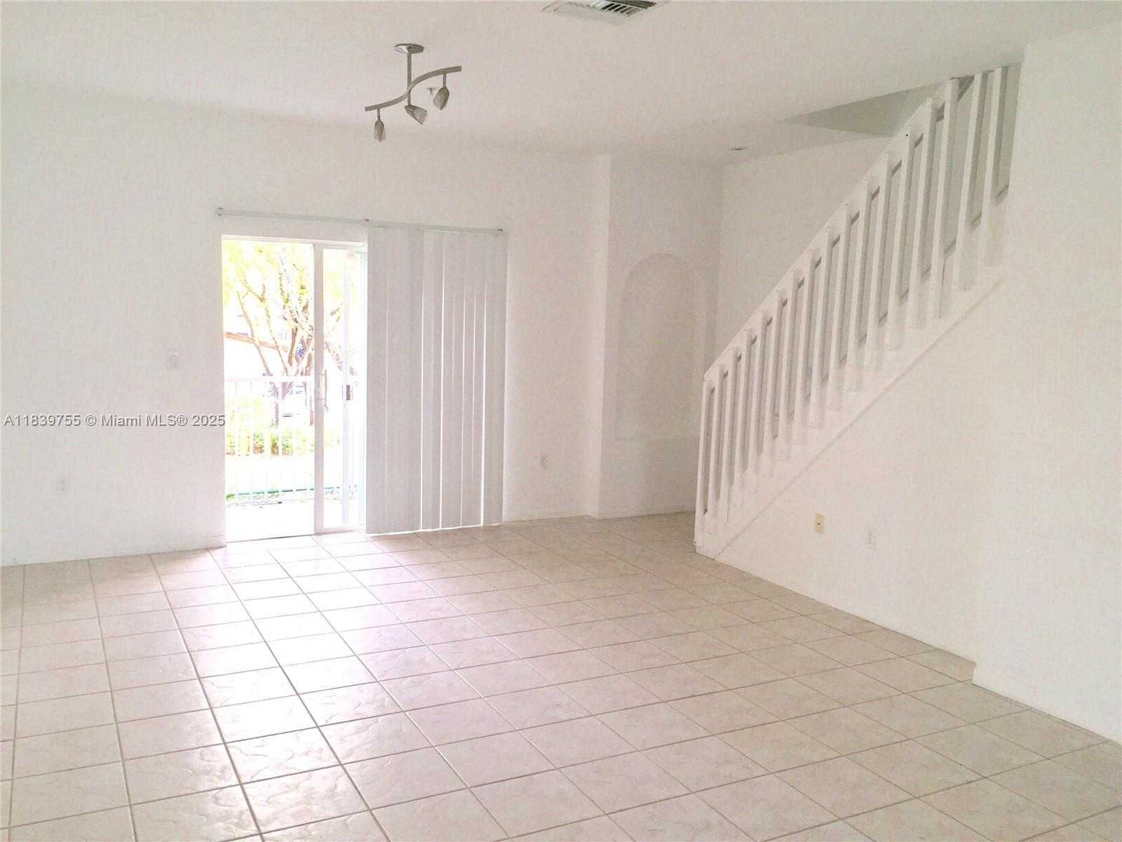 Small Image of 5670 NORTH WEST 116TH AVE #205, Doral Number 20