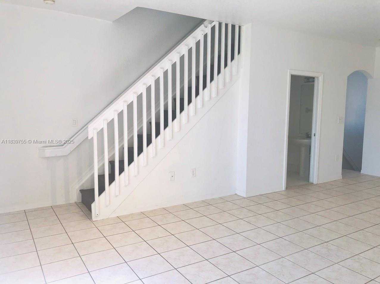 Small Image of 5670 NORTH WEST 116TH AVE #205, Doral Number 26