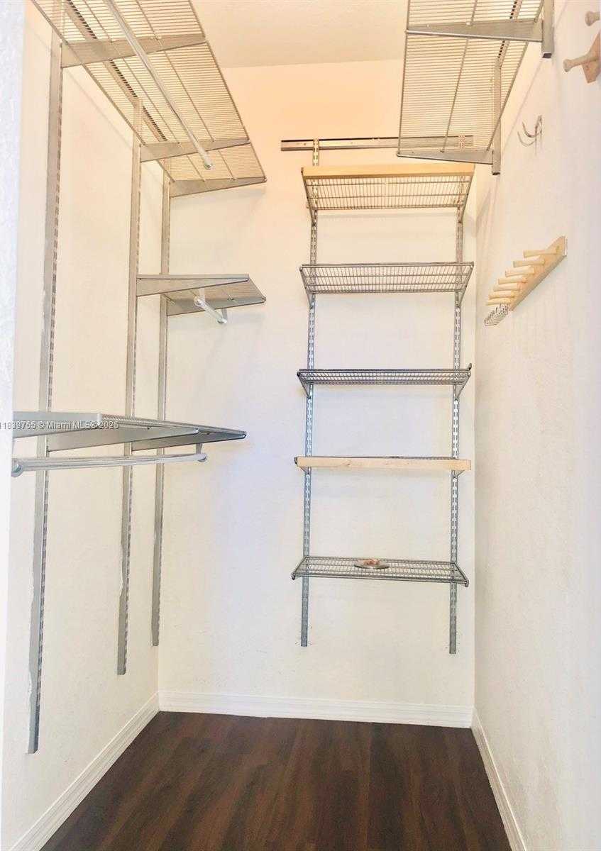 Small Image of 5670 NORTH WEST 116TH AVE #205, Doral Number 34