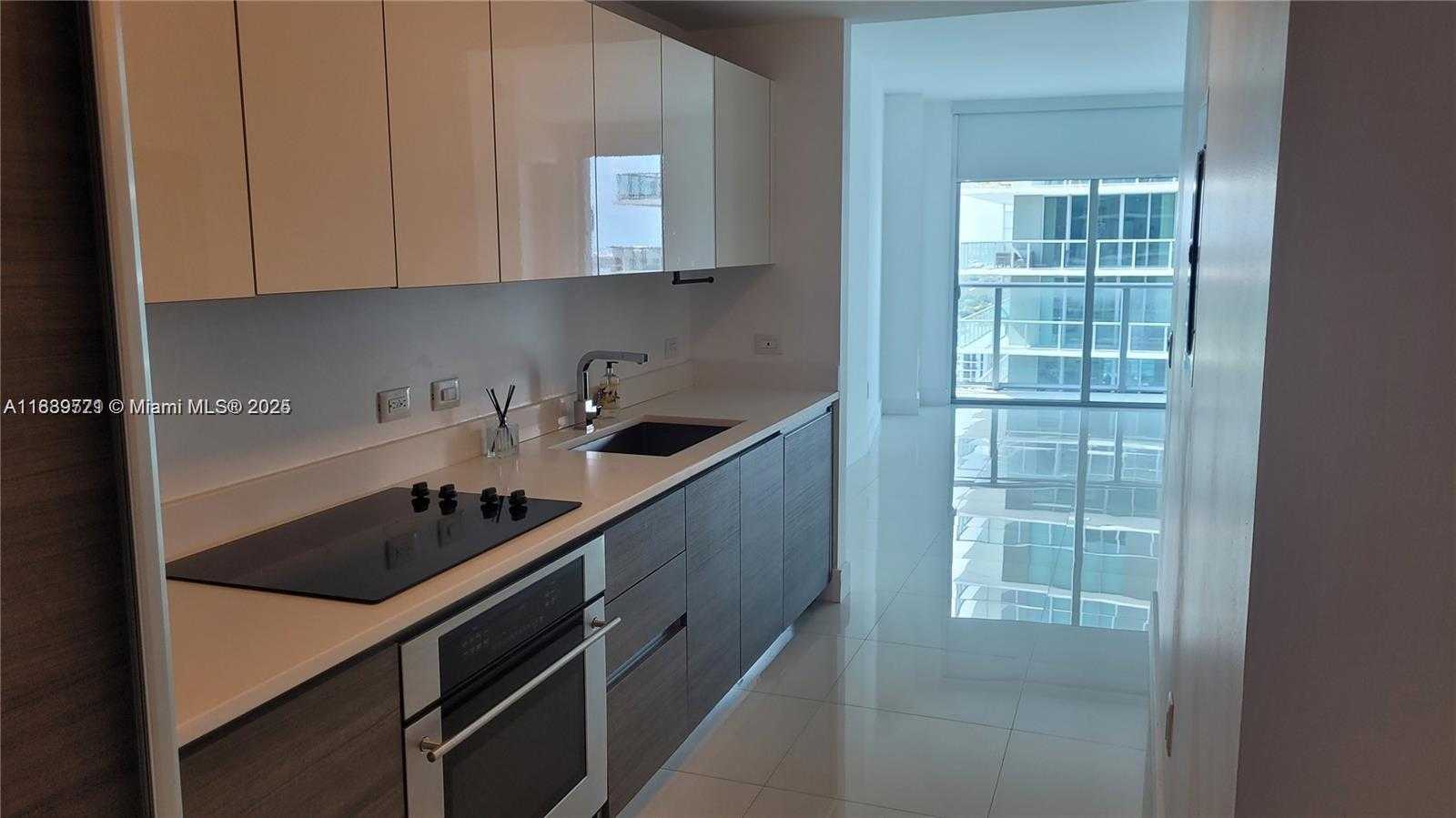 Small Image of 1100 SOUTH MIAMI AVE #3105, Miami Number 5