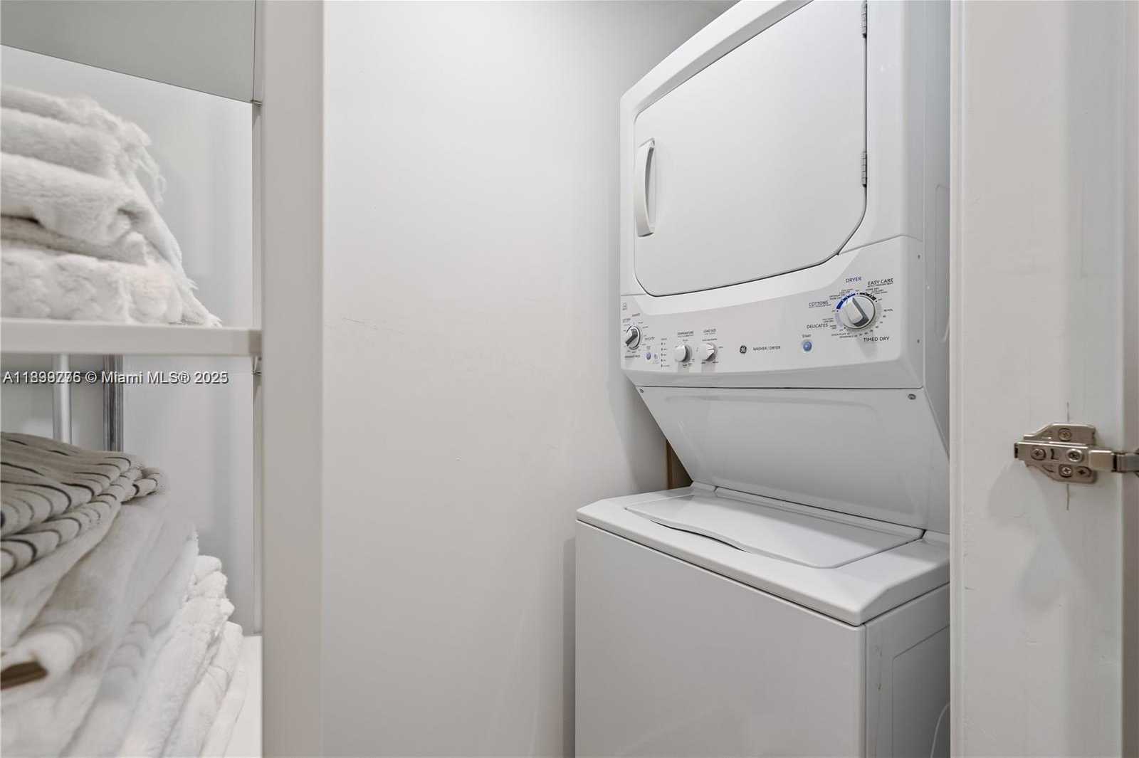 Small Image of 460 NORTH EAST 28TH ST #2502, Miami Number 16