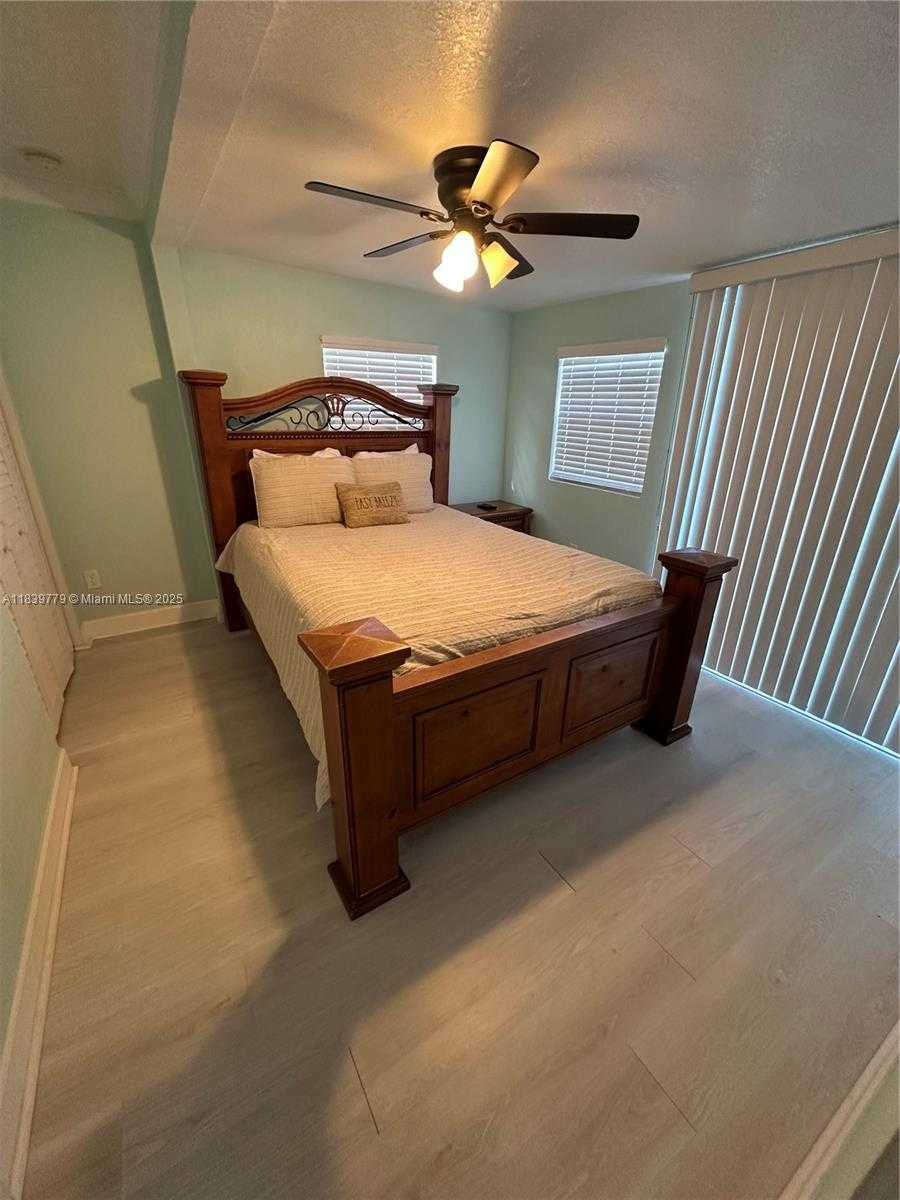 Small Image of 610 NORTH K ST, Lake Worth Number 16