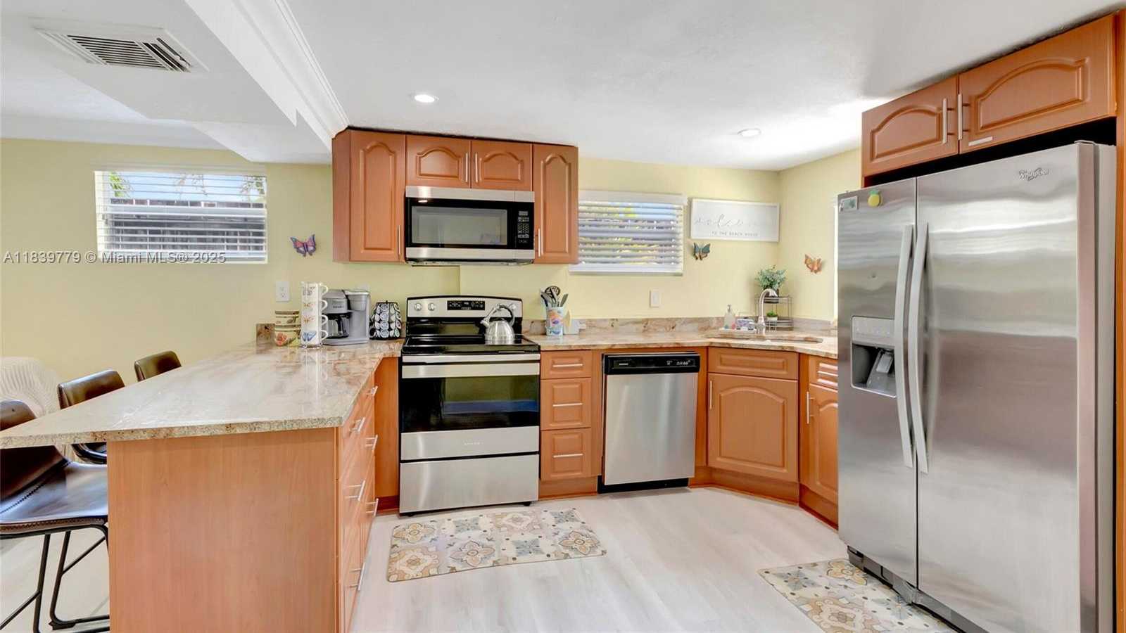 Small Image of 610 NORTH K ST, Lake Worth Number 7