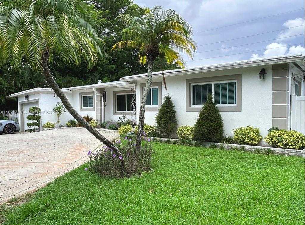 Small Image of 15 NORTH EAST 134TH ST, North Miami Number 15