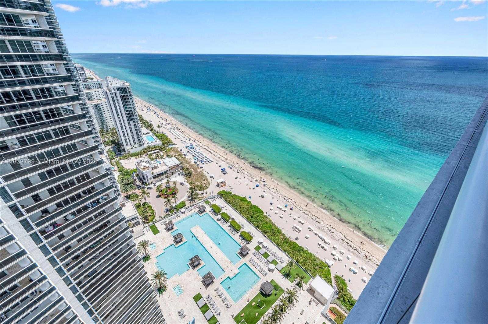 Small Image of 1830 SOUTH OCEAN DR #3709, Hallandale Beach Number 3