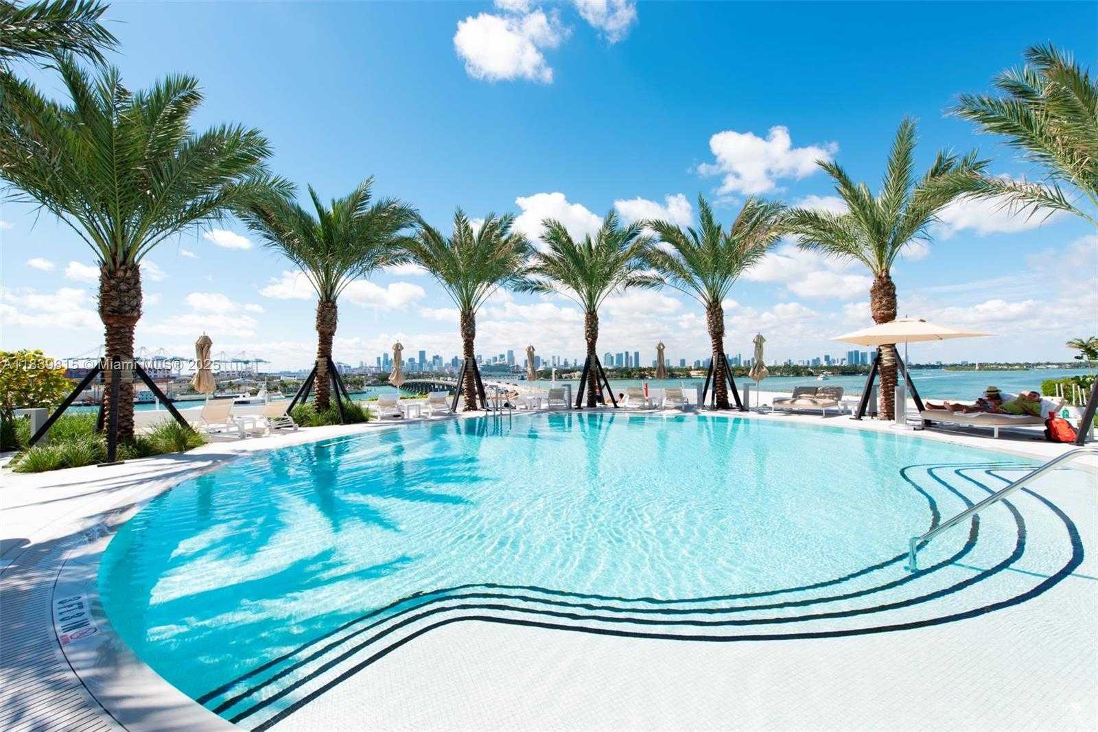 Small Image of 450 ALTON RD #1606, Miami Beach Number 5