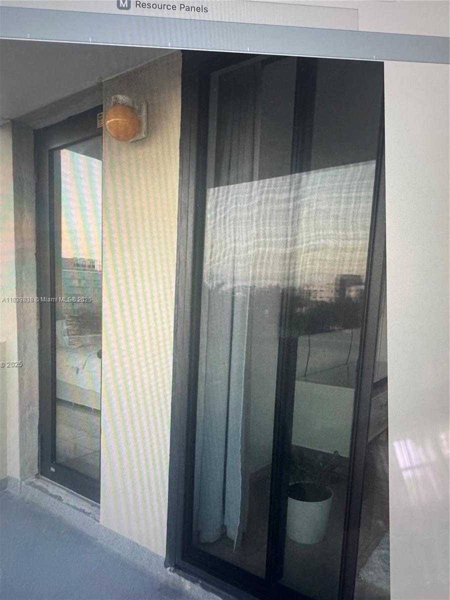 Small Image of 9800 W BAY HARBOR DRIVE #605, Bay Harbor Islands Number 18