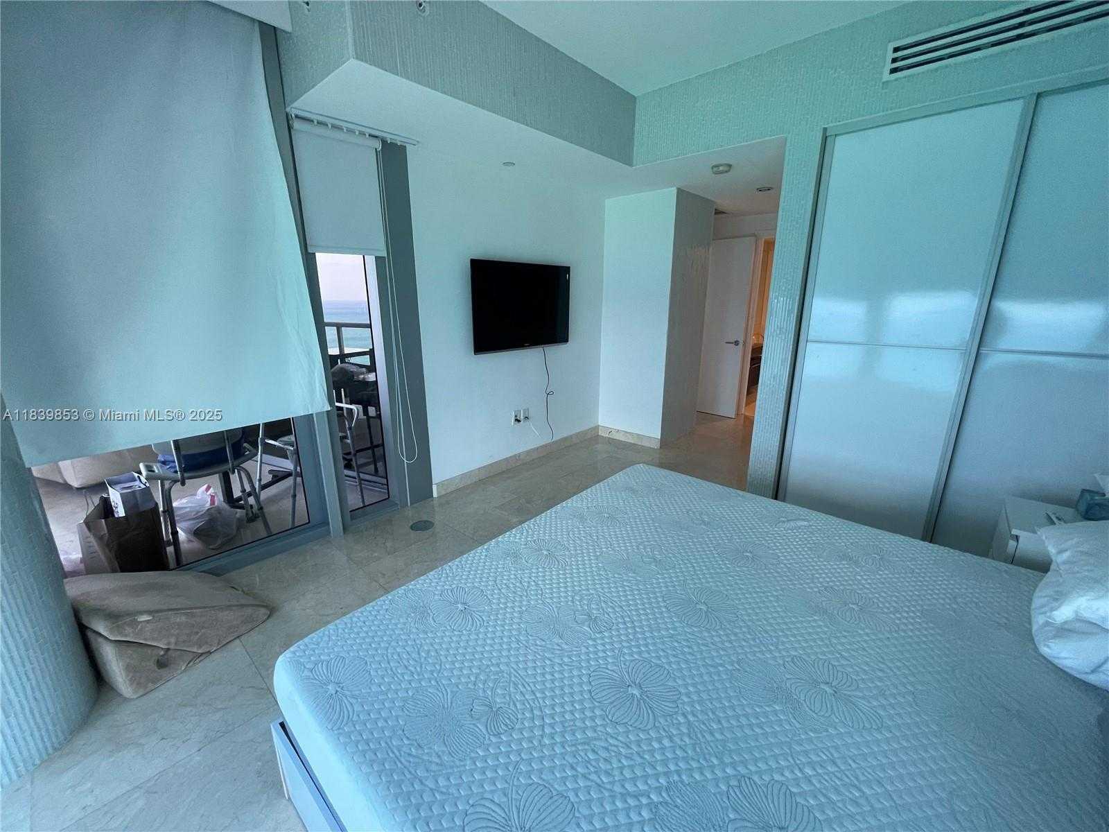 Small Image of 17121 COLLINS AVE #2503, Sunny Isles Beach Number 12