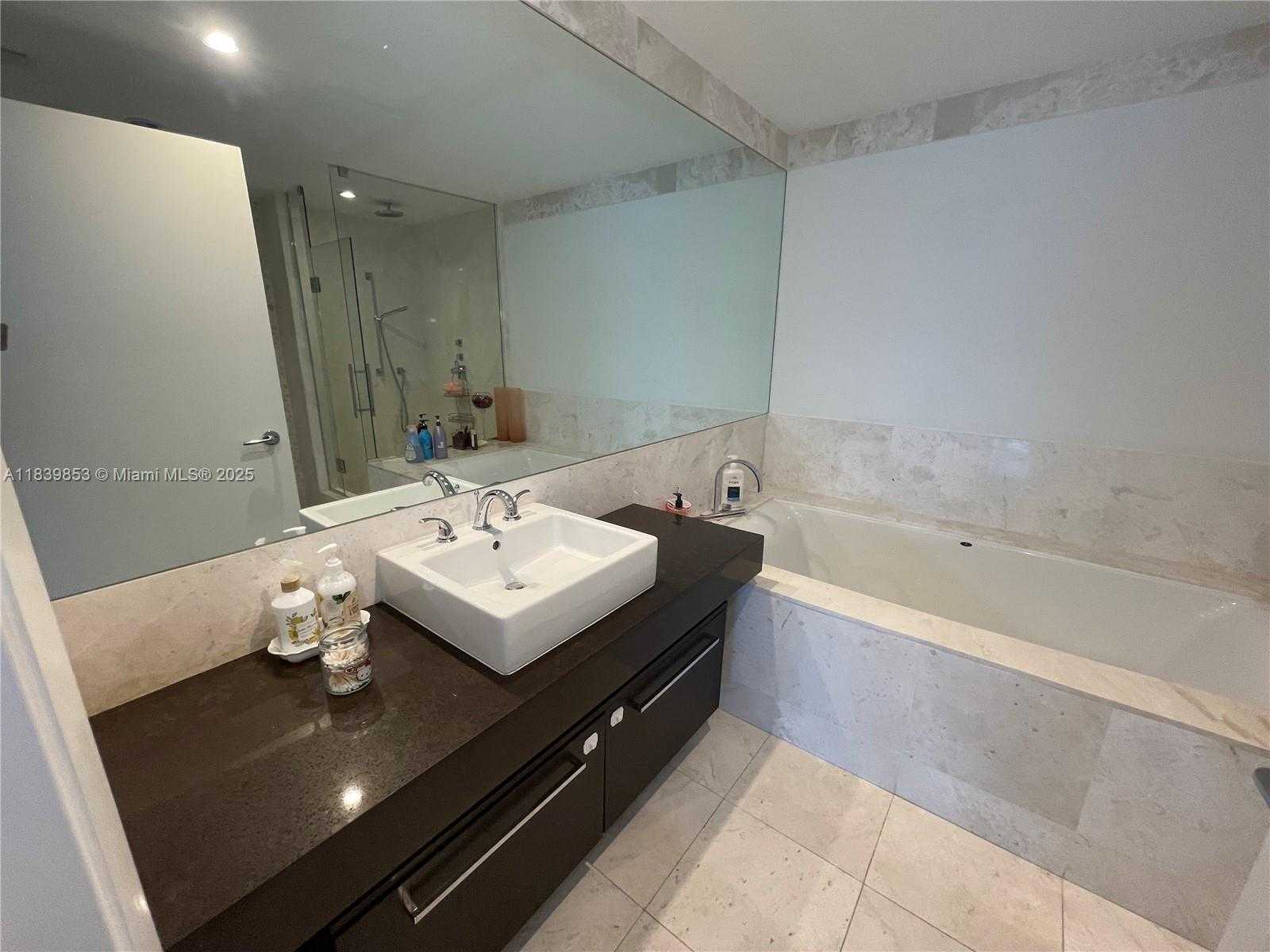 Small Image of 17121 COLLINS AVE #2503, Sunny Isles Beach Number 15