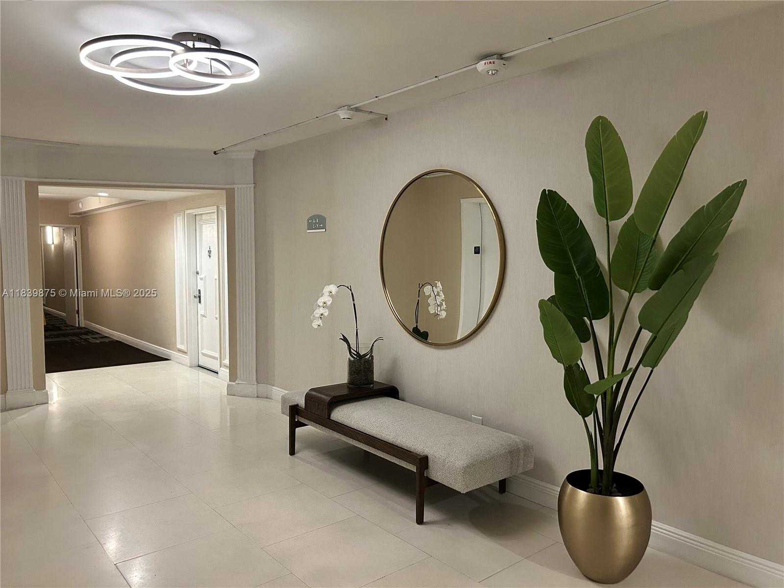 Small Image of 5600 COLLINS AVE #15V, Miami Beach Number 12