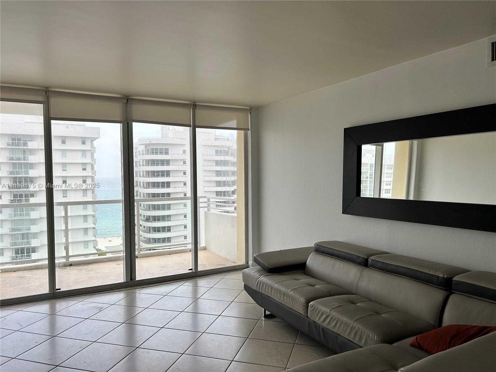 Small Image of 5600 COLLINS AVE #15V, Miami Beach Number 17