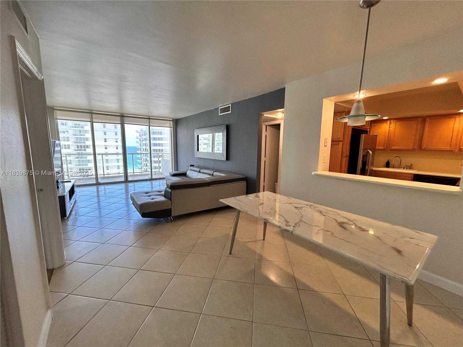 Small Image of 5600 COLLINS AVE #15V, Miami Beach Number 39