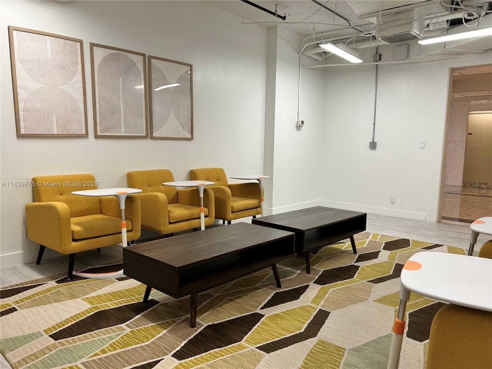 Small Image of 5600 COLLINS AVE #15V, Miami Beach Number 54