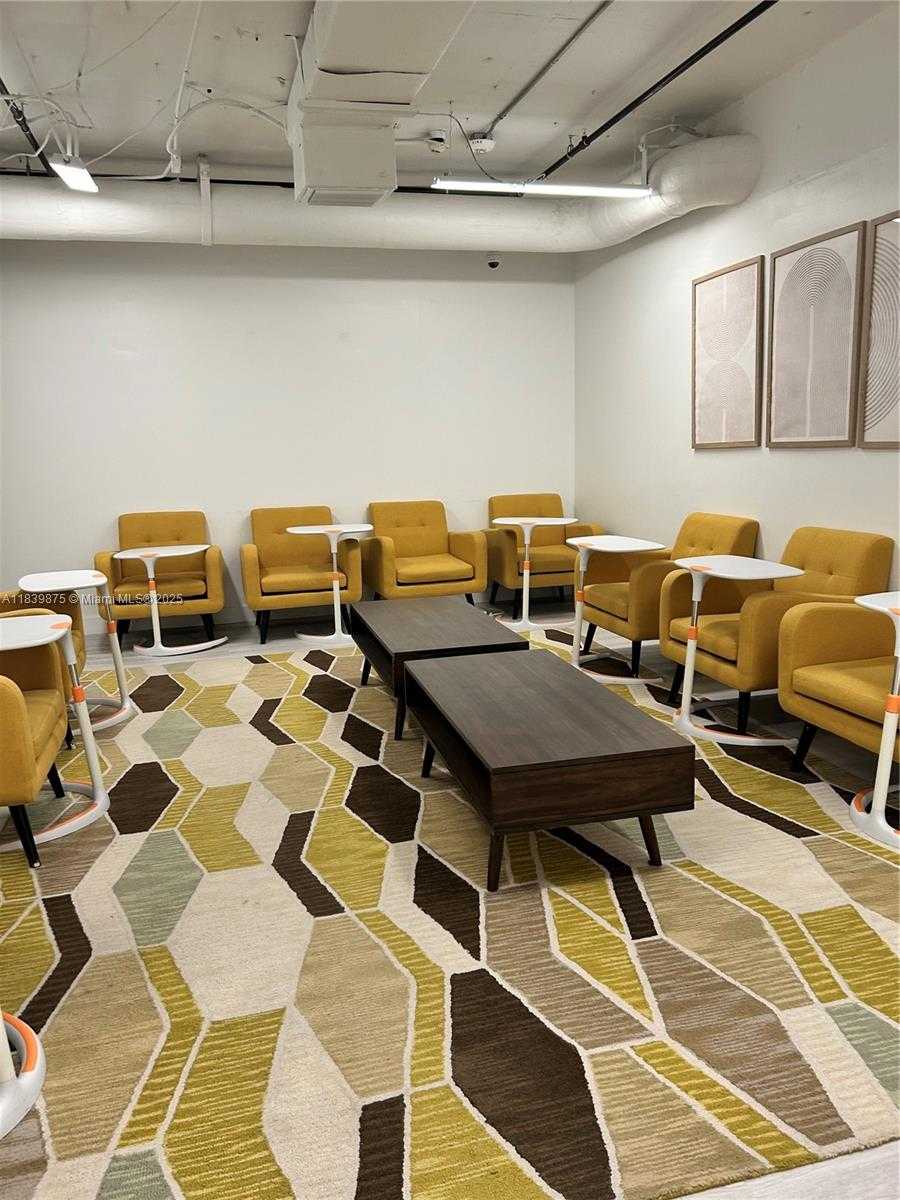 Small Image of 5600 COLLINS AVE #15V, Miami Beach Number 55
