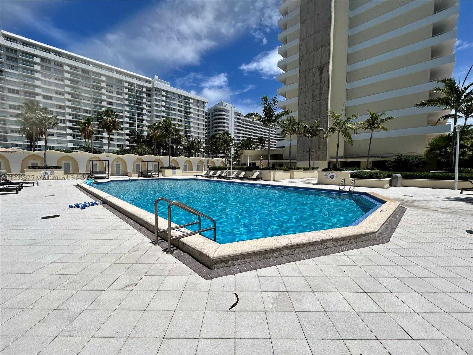 Small Image of 5600 COLLINS AVE #15V, Miami Beach Number 64