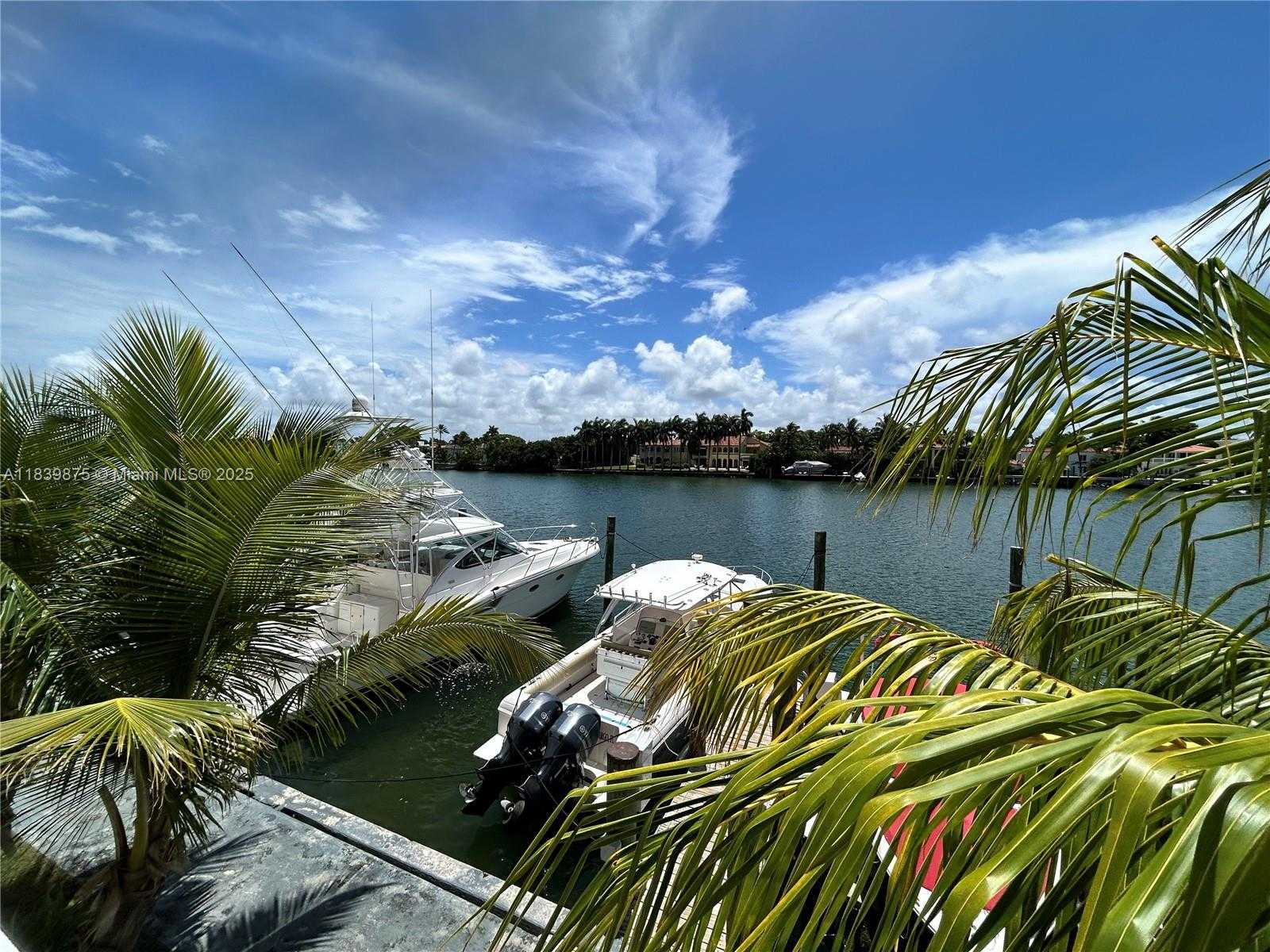 Small Image of 5600 COLLINS AVE #15V, Miami Beach Number 68