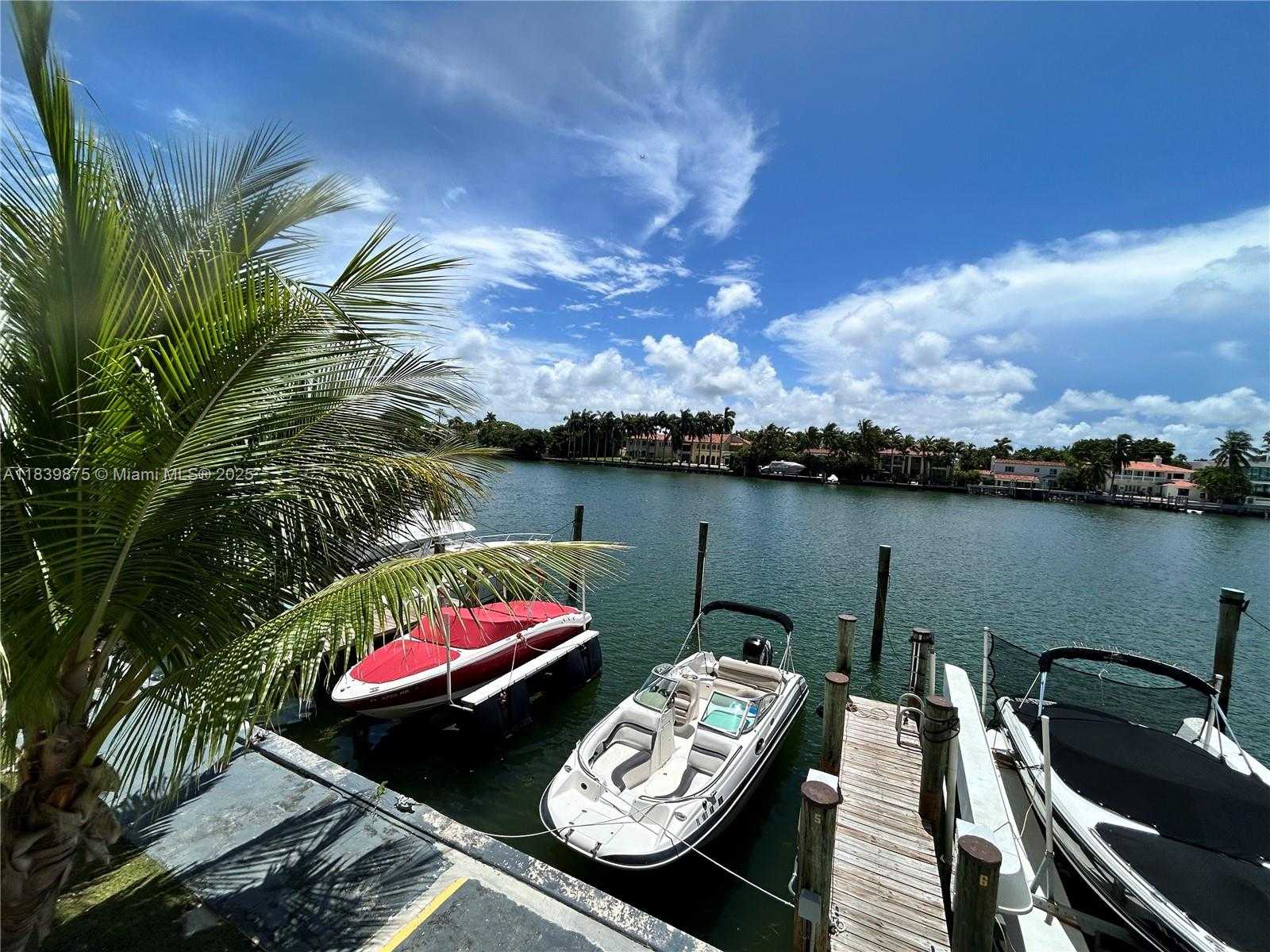 Small Image of 5600 COLLINS AVE #15V, Miami Beach Number 69