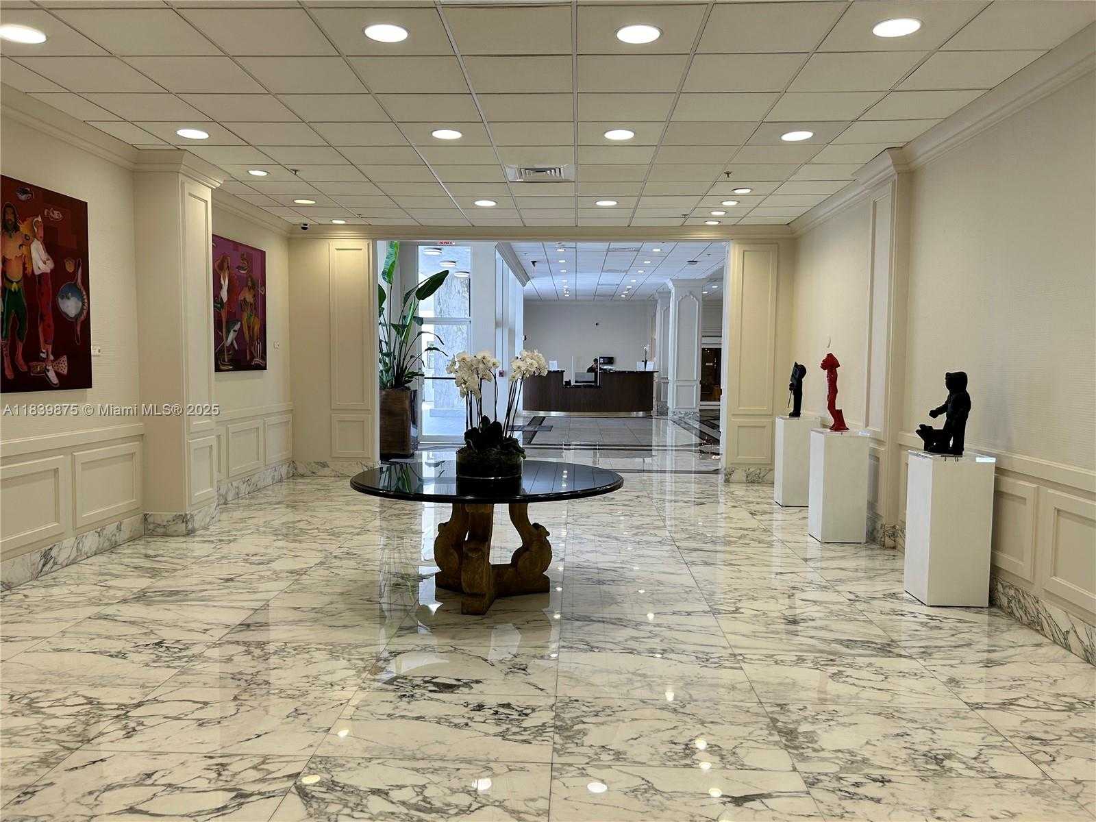Small Image of 5600 COLLINS AVE #15V, Miami Beach Number 8