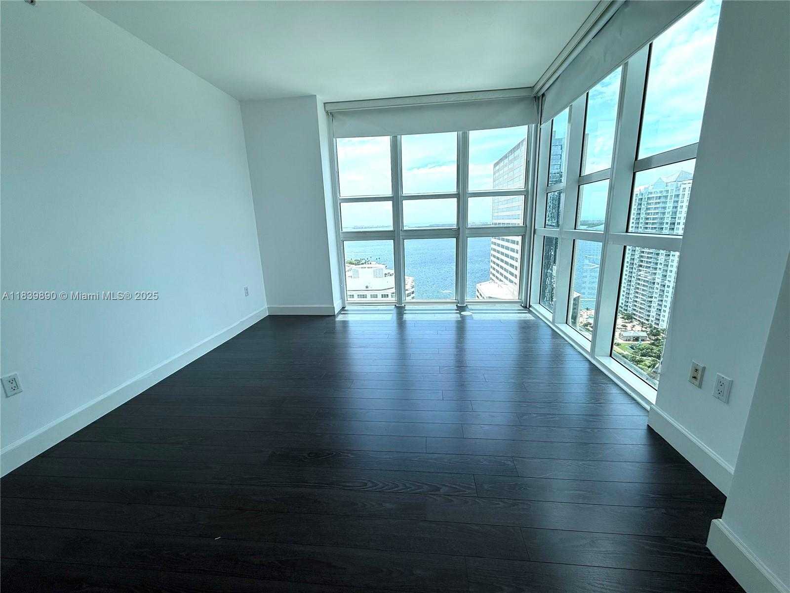 Small Image of 951 BRICKELL AVE #2710, Miami Number 16
