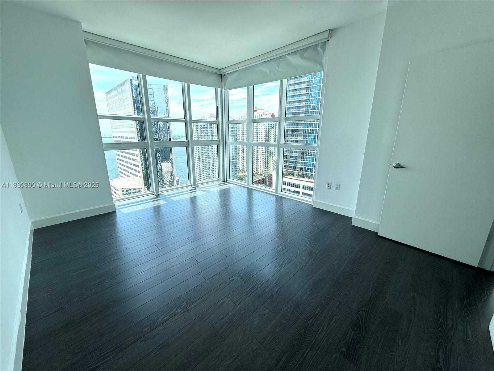 Small Image of 951 BRICKELL AVE #2710, Miami Number 18