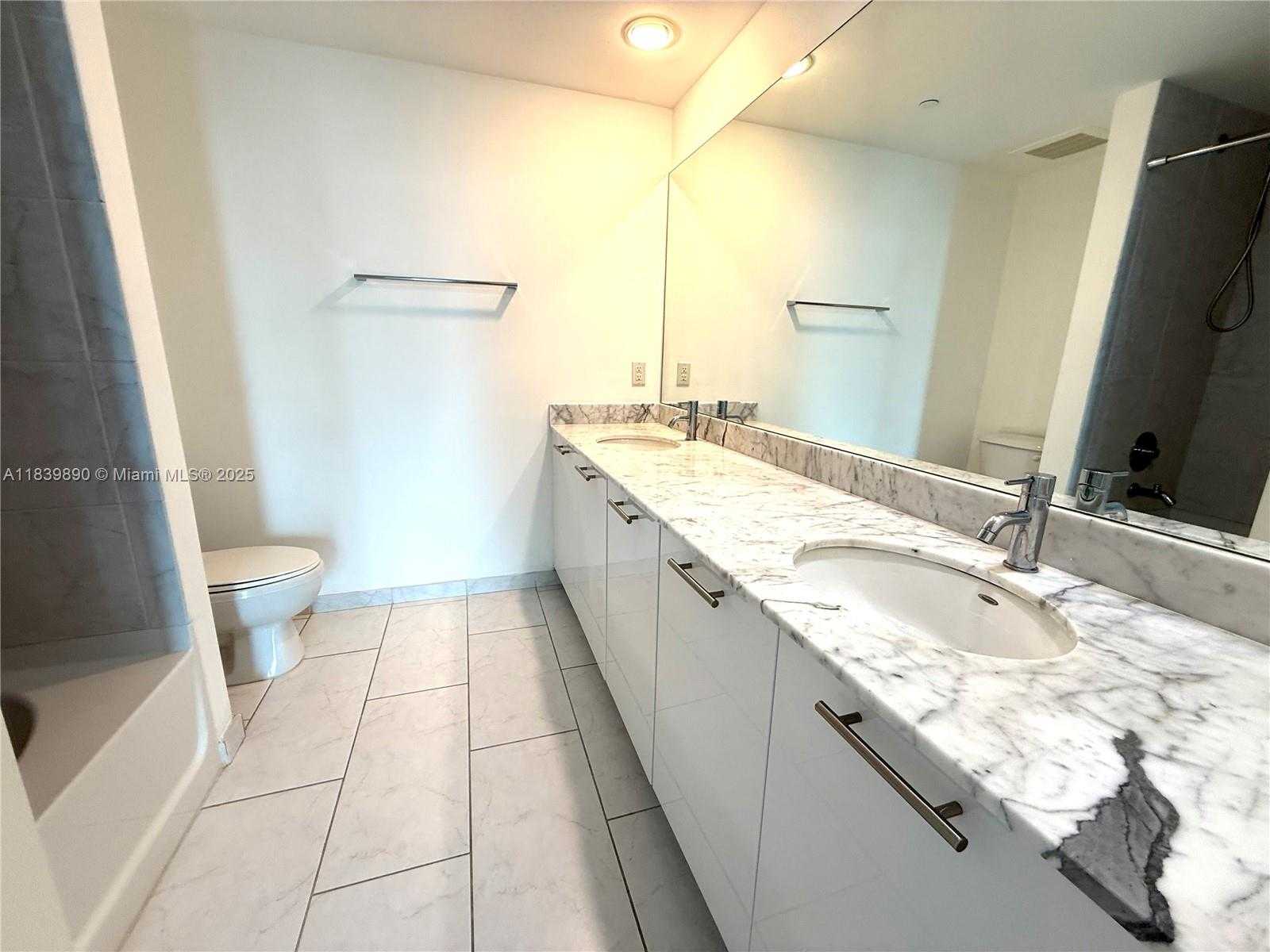 Small Image of 951 BRICKELL AVE #2710, Miami Number 21