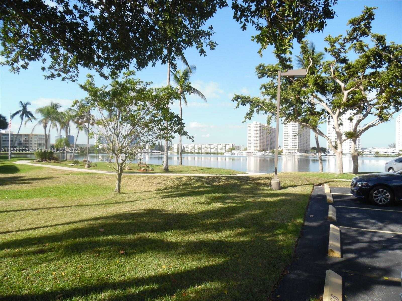 Small Image of 18181 NORTH EAST 31ST CT #2602, Aventura Number 2
