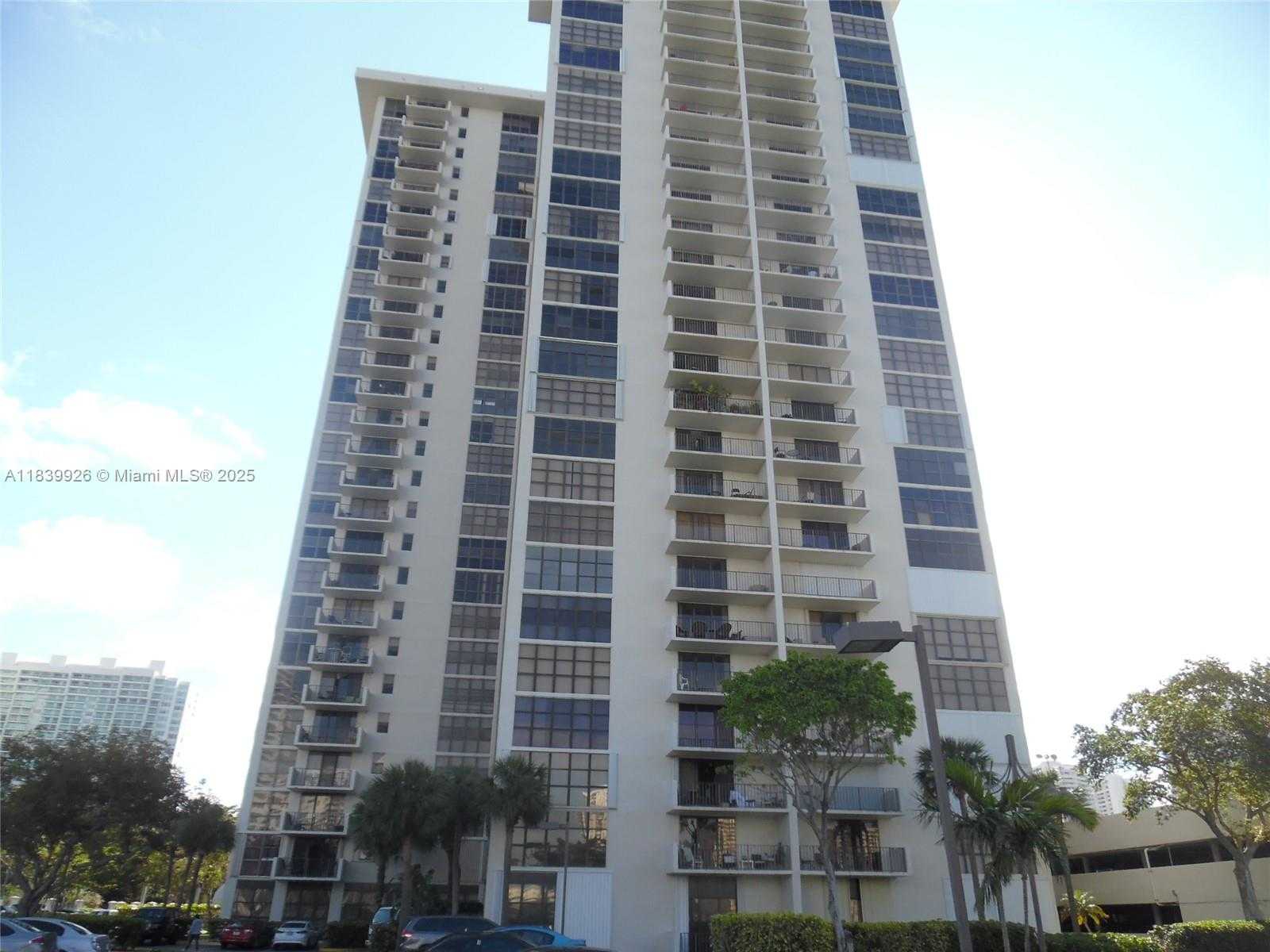 Small Image of 18181 NORTH EAST 31ST CT #2602, Aventura Number 4