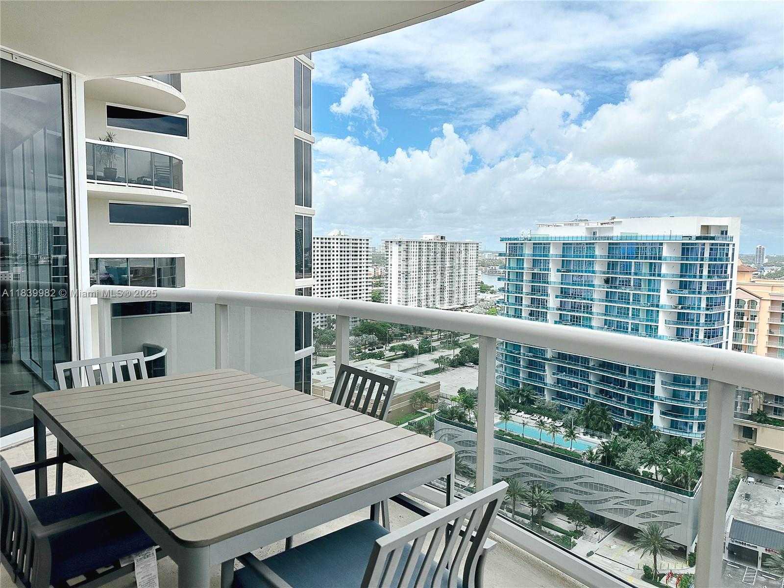 Small Image of 17555 COLLINS AVE #2006, Sunny Isles Beach Number 12