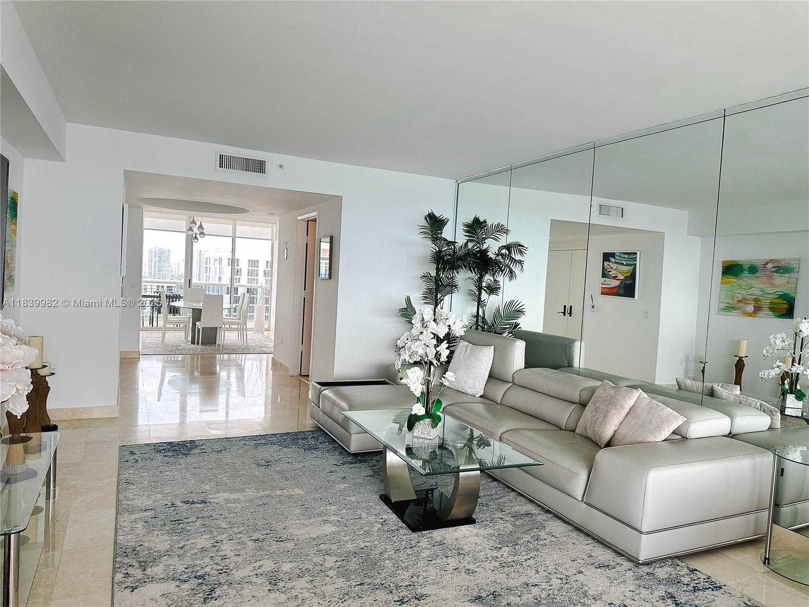 Small Image of 17555 COLLINS AVE #2006, Sunny Isles Beach Number 14