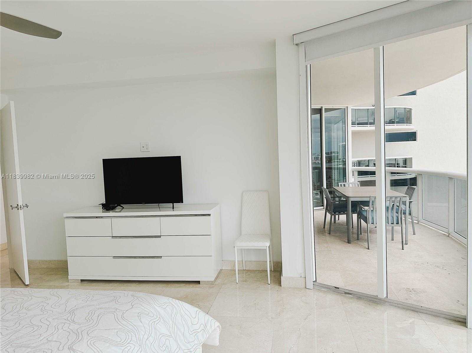 Small Image of 17555 COLLINS AVE #2006, Sunny Isles Beach Number 15