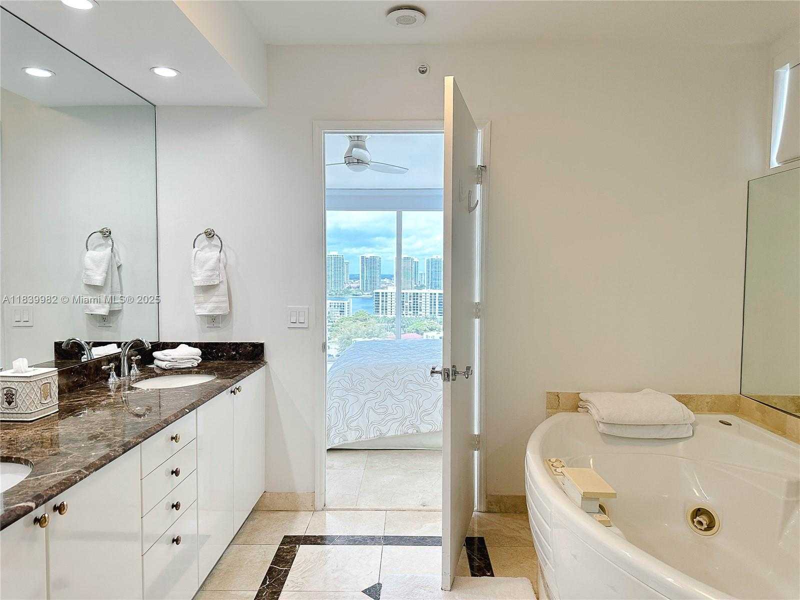 Small Image of 17555 COLLINS AVE #2006, Sunny Isles Beach Number 20
