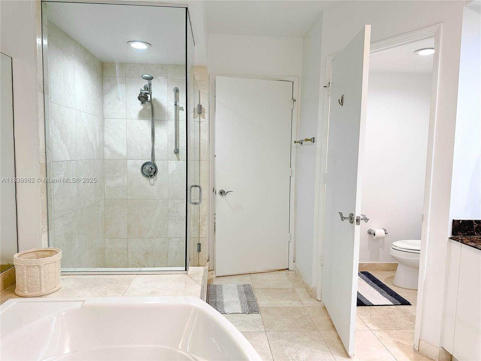 Small Image of 17555 COLLINS AVE #2006, Sunny Isles Beach Number 23