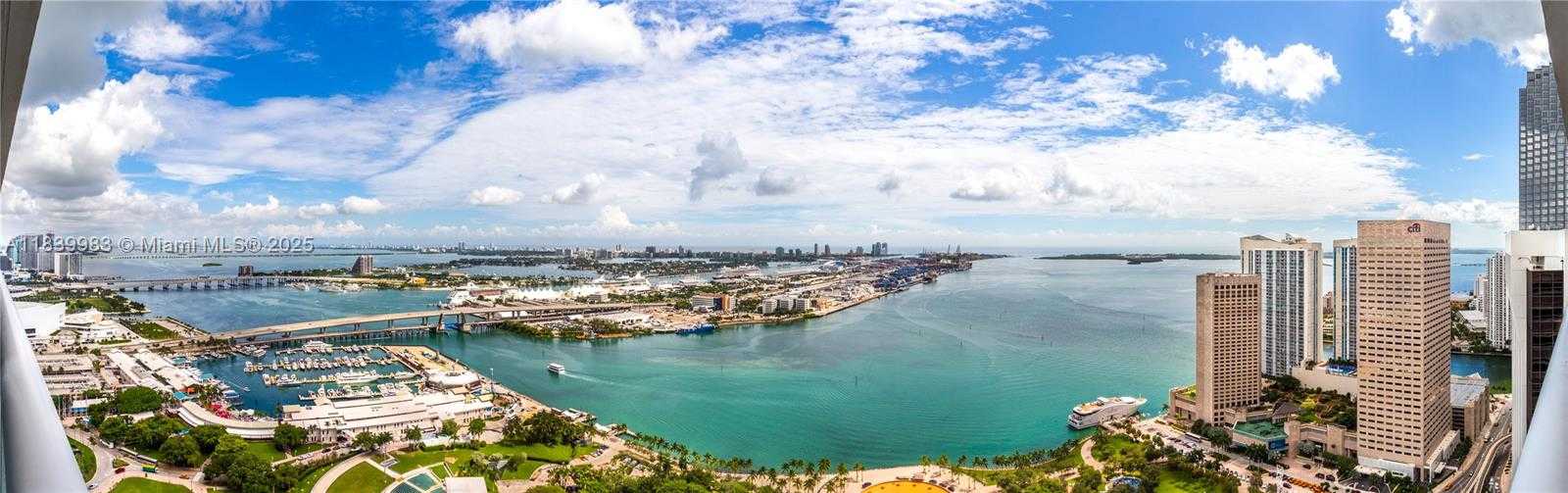 Small Image of 50 BISCAYNE BLVD #4506, Miami Number 4