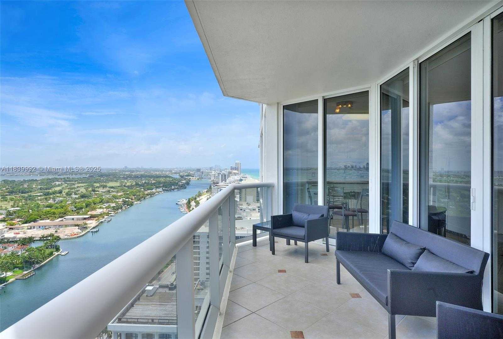 Small Image of 4779 COLLINS AVE #3406, Miami Beach Number 11