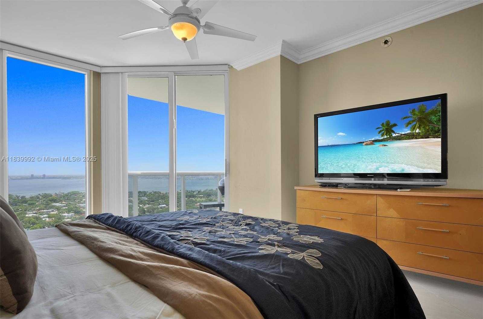 Small Image of 4779 COLLINS AVE #3406, Miami Beach Number 22