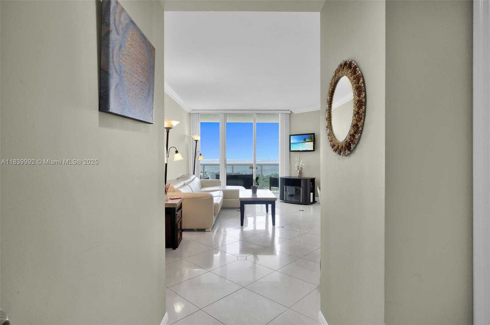 Small Image of 4779 COLLINS AVE #3406, Miami Beach Number 3