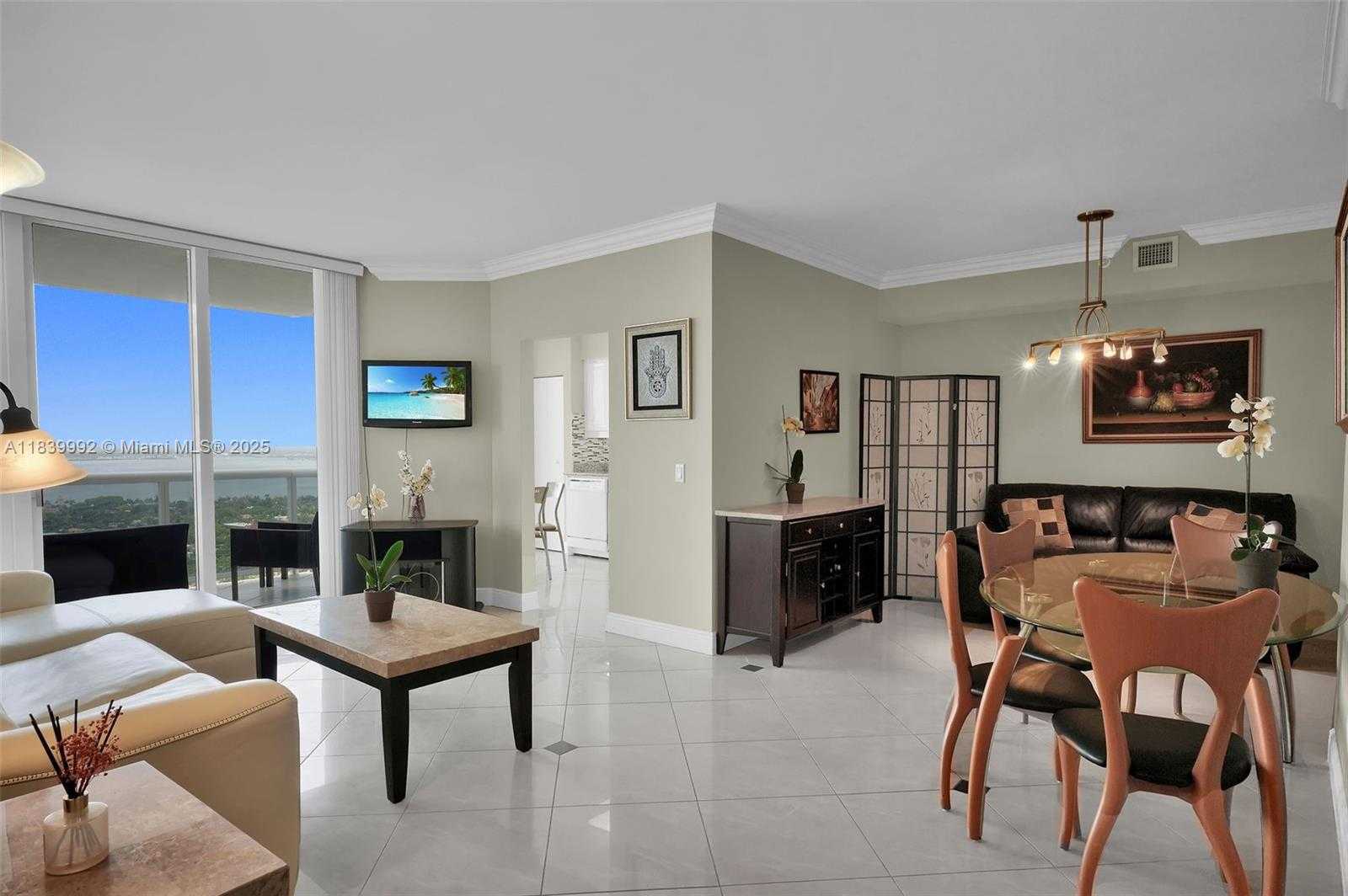 Small Image of 4779 COLLINS AVE #3406, Miami Beach Number 6