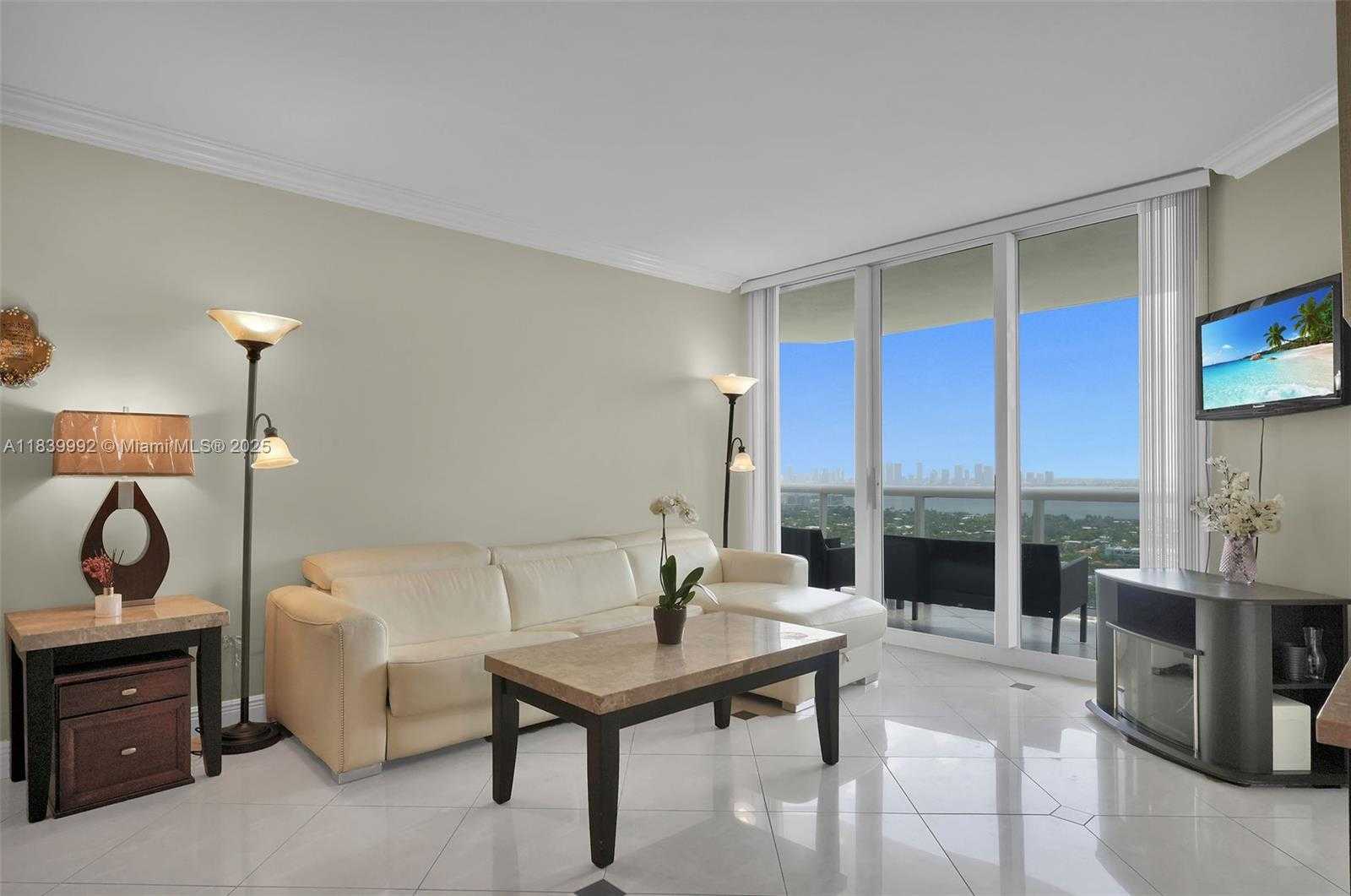 Small Image of 4779 COLLINS AVE #3406, Miami Beach Number 7
