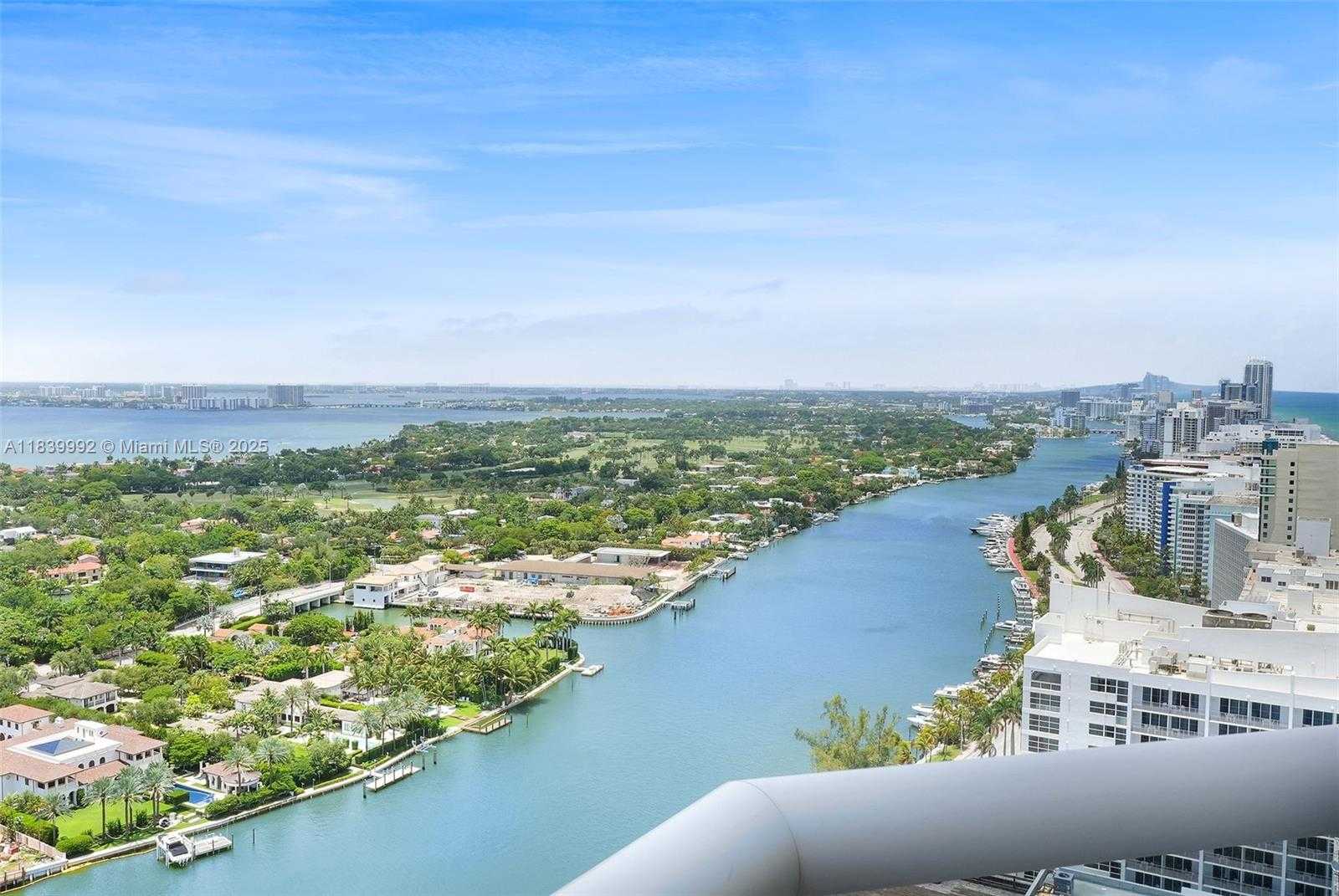 Small Image of 4779 COLLINS AVE #3406, Miami Beach Number 9