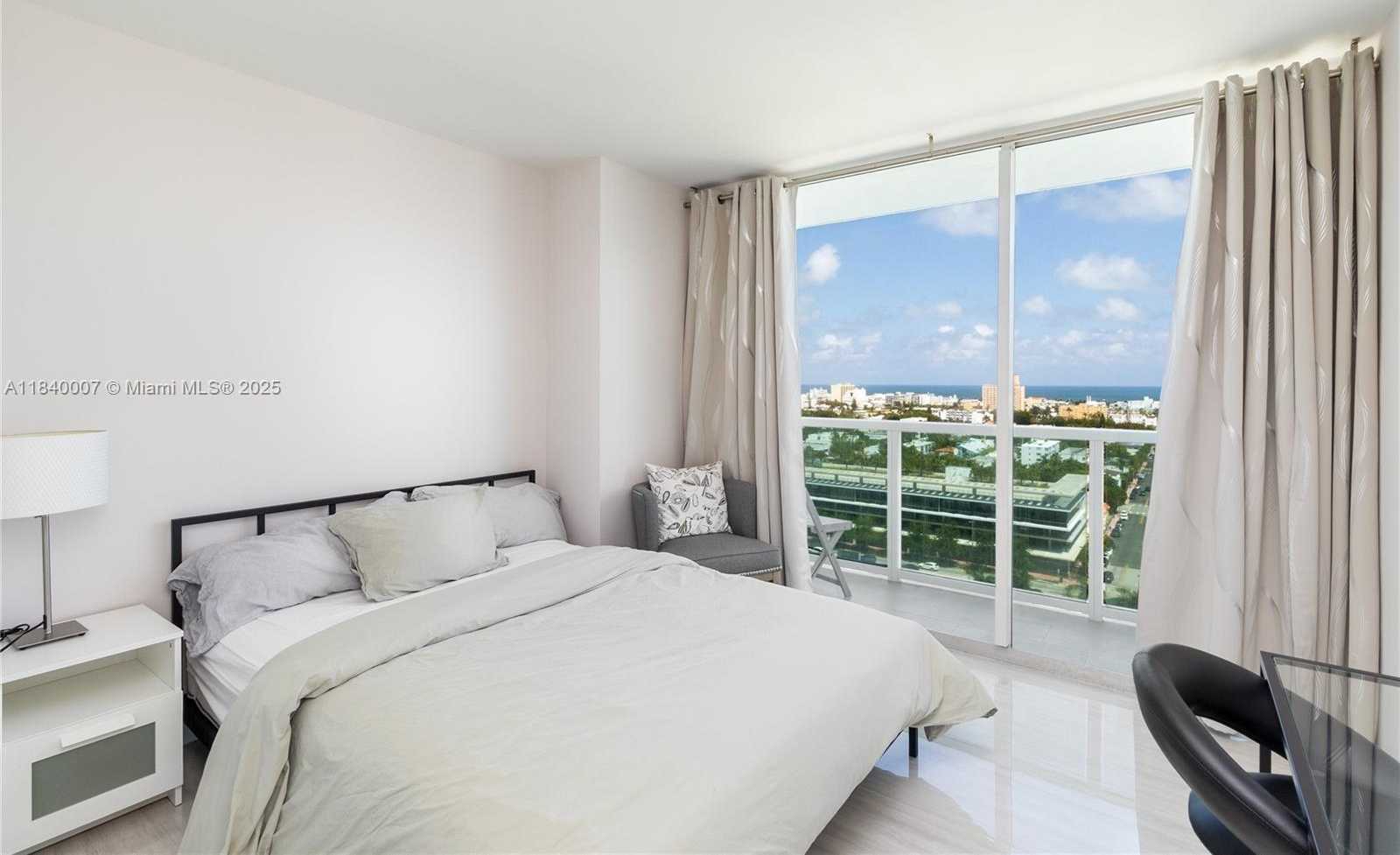 Small Image of 650 WEST AVE #1708, Miami Beach Number 14