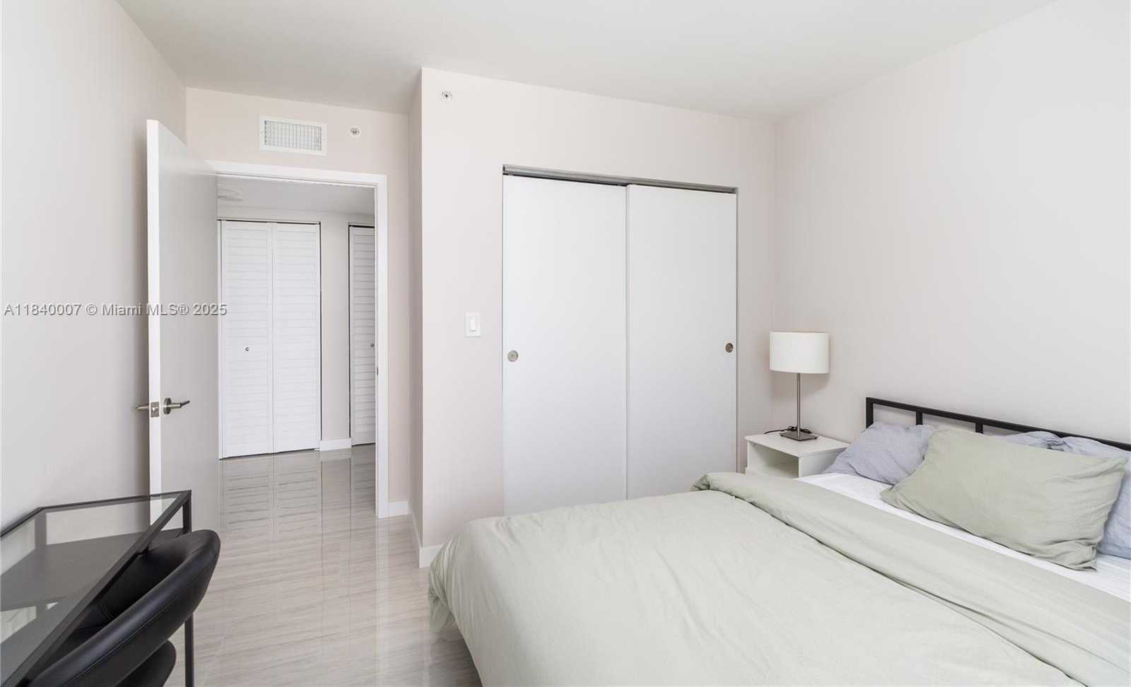 Small Image of 650 WEST AVE #1708, Miami Beach Number 16