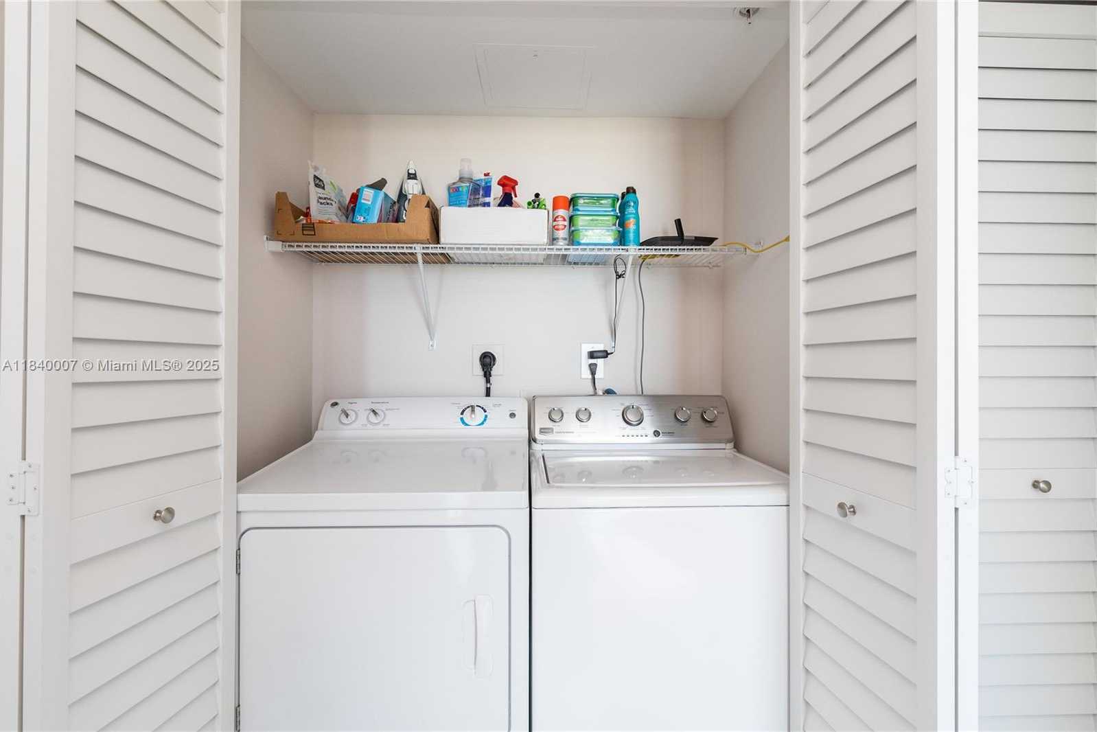 Small Image of 650 WEST AVE #1708, Miami Beach Number 19