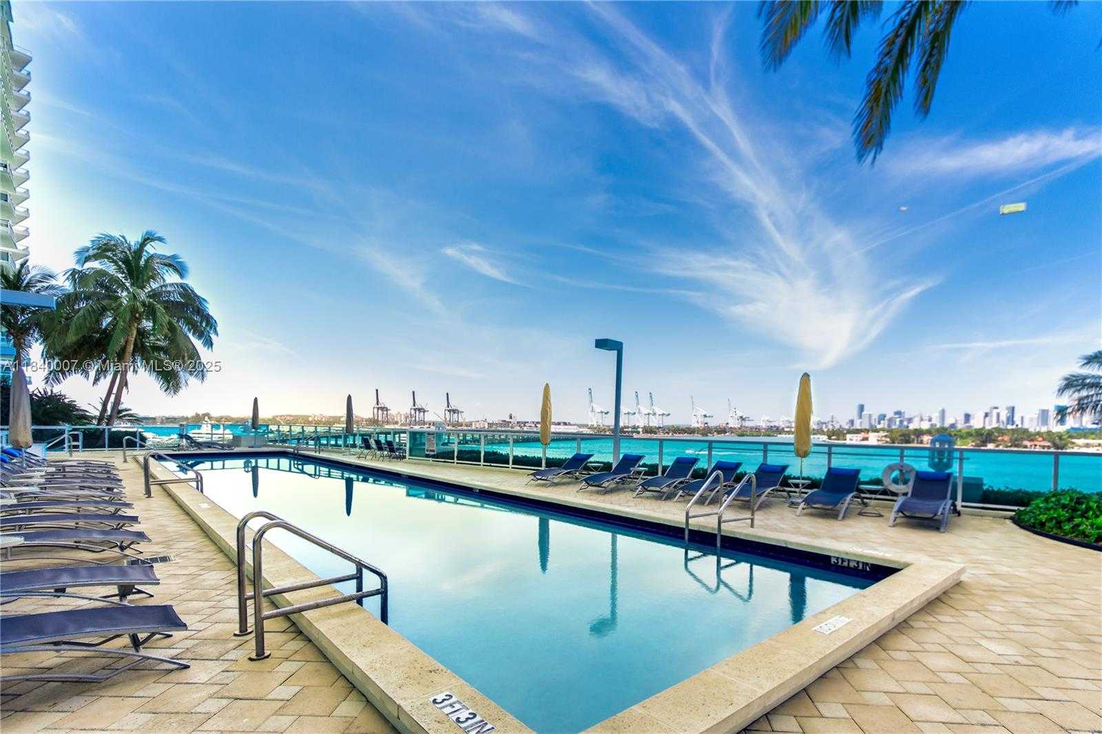 Small Image of 650 WEST AVE #1708, Miami Beach Number 30