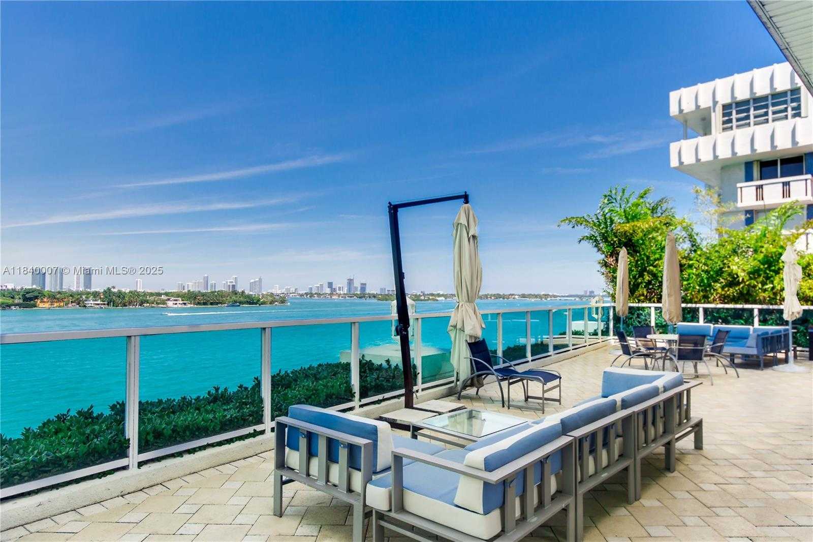 Small Image of 650 WEST AVE #1708, Miami Beach Number 32