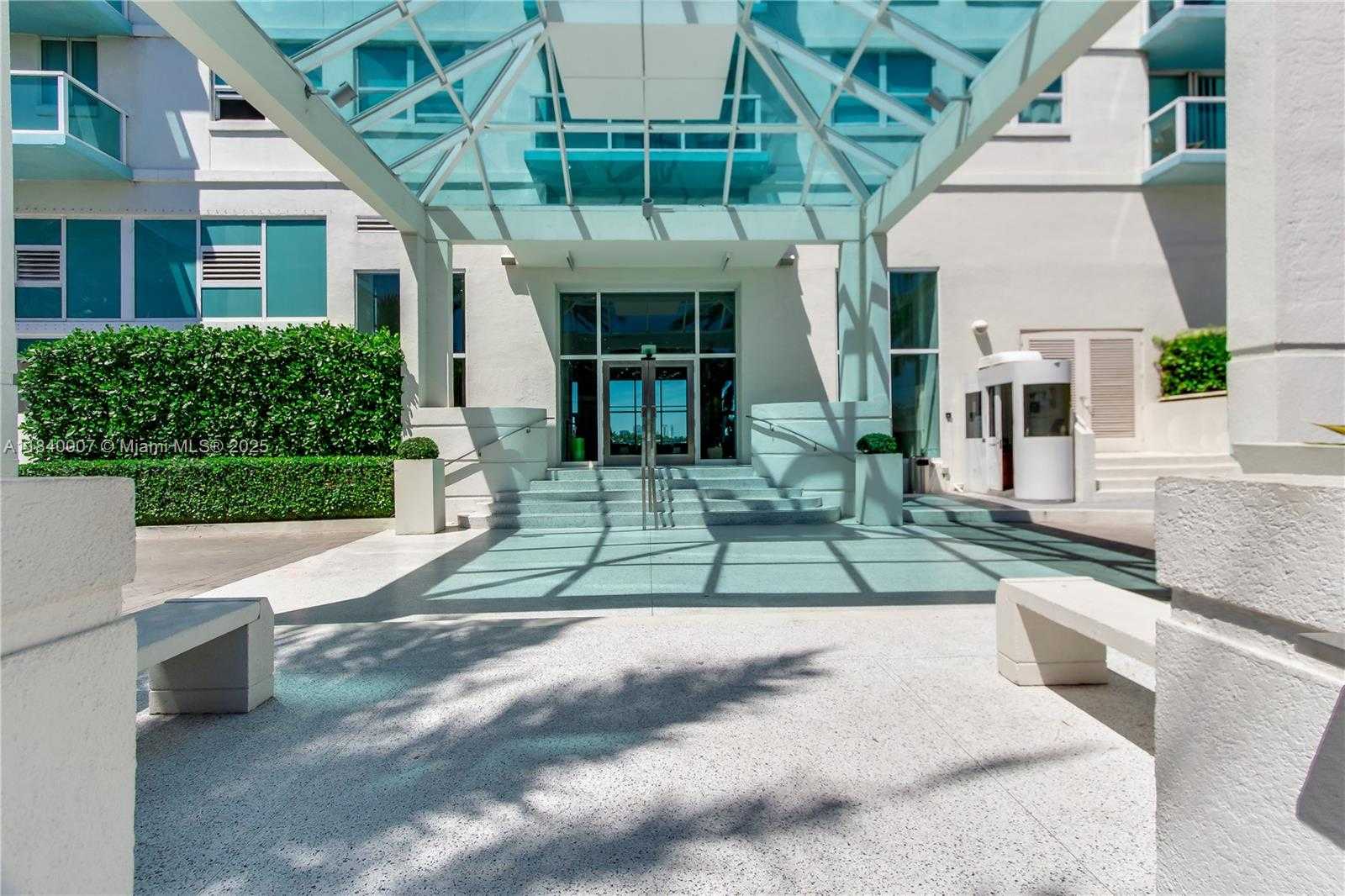 Small Image of 650 WEST AVE #1708, Miami Beach Number 38