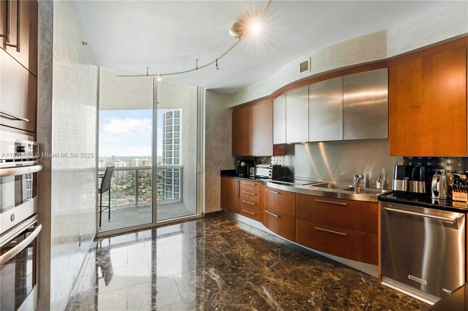 Small Image of 18101 COLLINS AVE #5008, Sunny Isles Beach Number 12