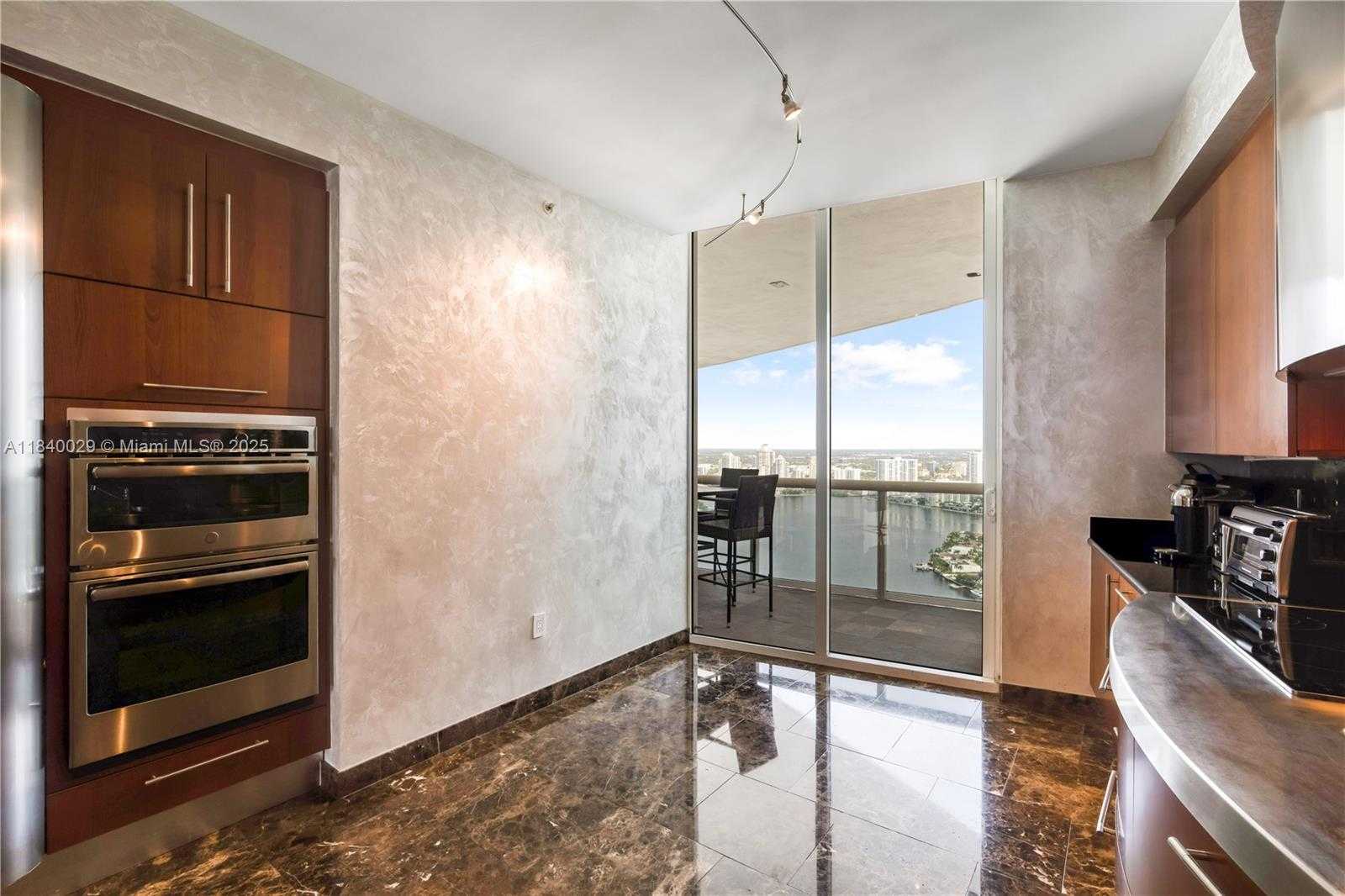 Small Image of 18101 COLLINS AVE #5008, Sunny Isles Beach Number 13