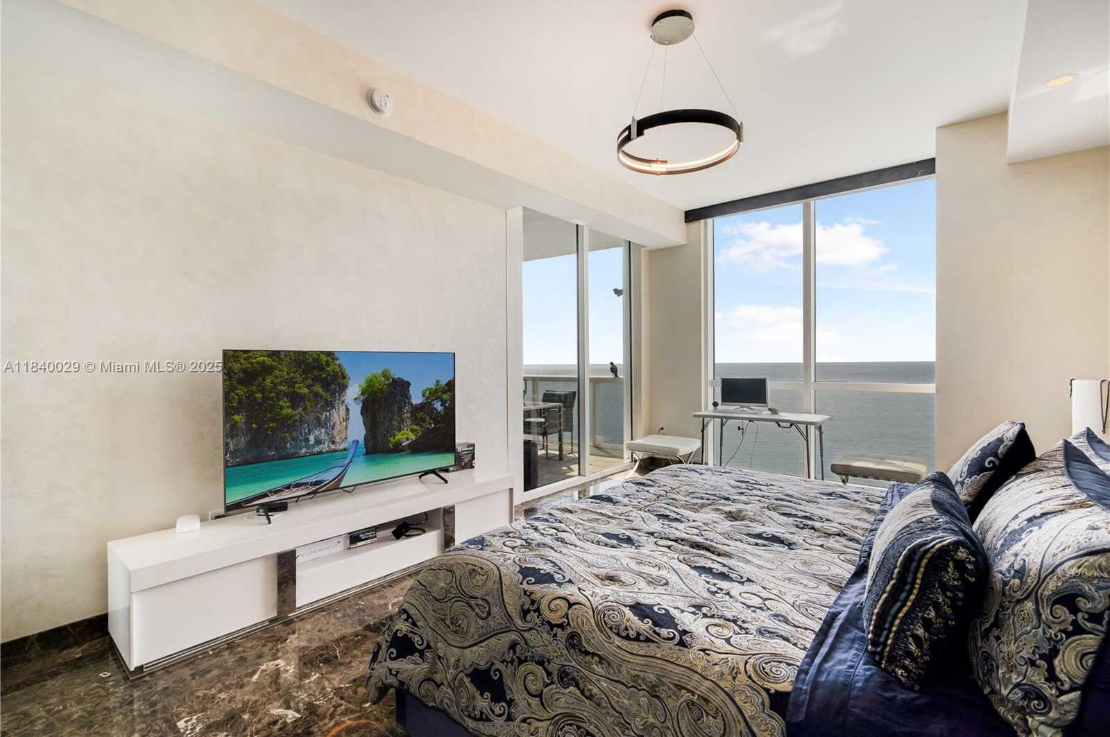 Small Image of 18101 COLLINS AVE #5008, Sunny Isles Beach Number 15