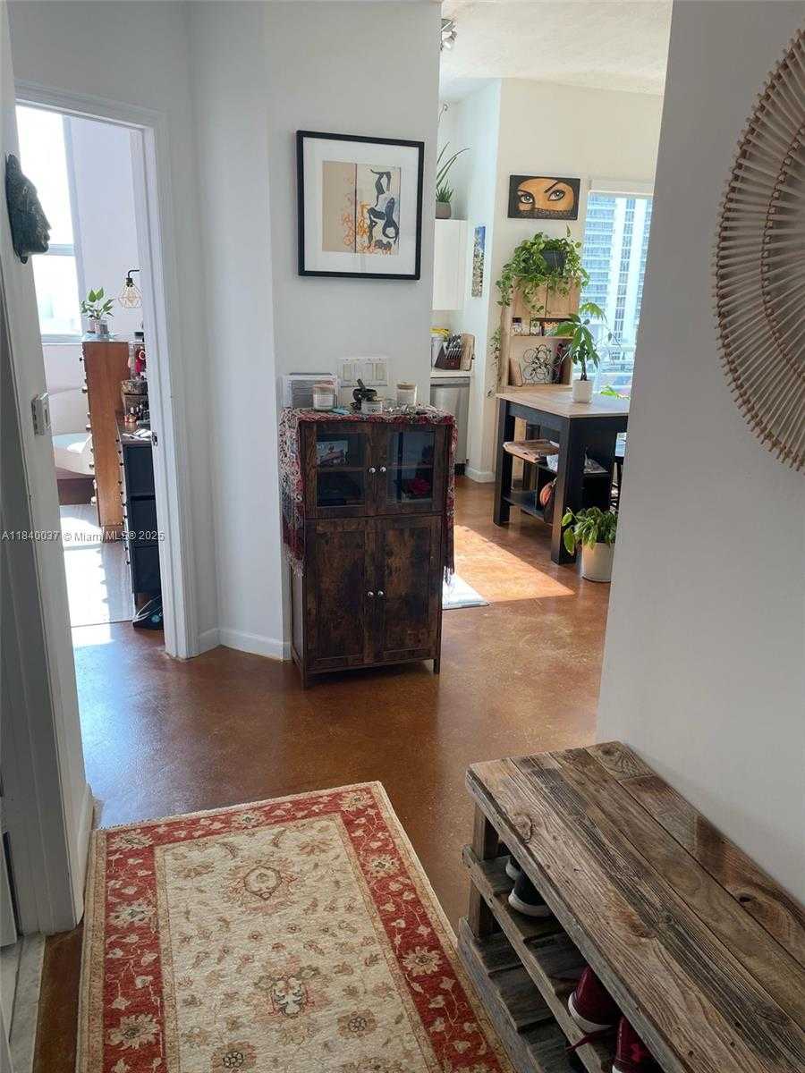 Small Image of 133 NORTH EAST 2ND AVE #1512, Miami Number 2