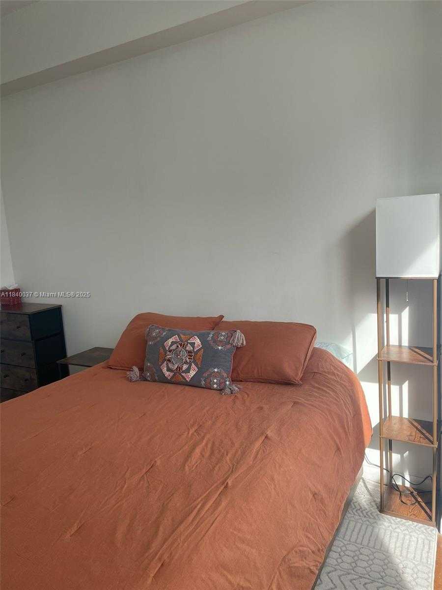Small Image of 133 NORTH EAST 2ND AVE #1512, Miami Number 24